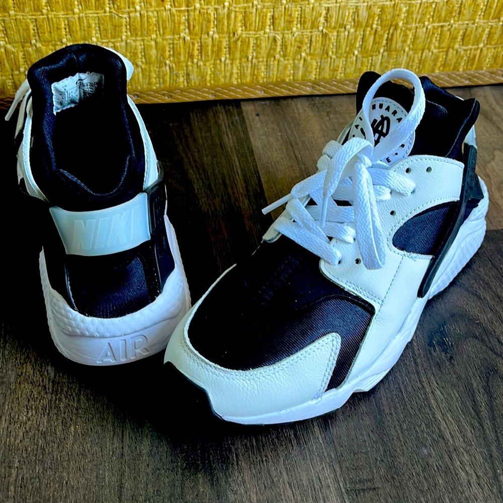 New NIKE Air